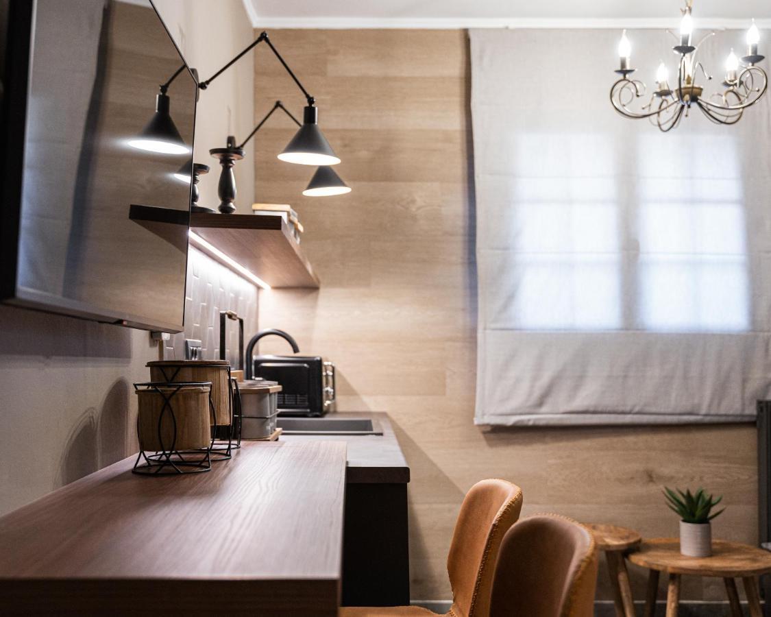 Gm Luxury Suites Kalavryta Exteriör bild