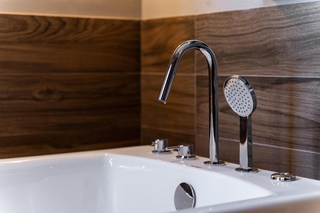 Gm Luxury Suites Kalavryta Exteriör bild
